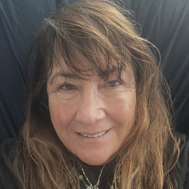 Lisa Cowell, Treasurer