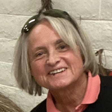 Lynné Des Lierres, Secretary